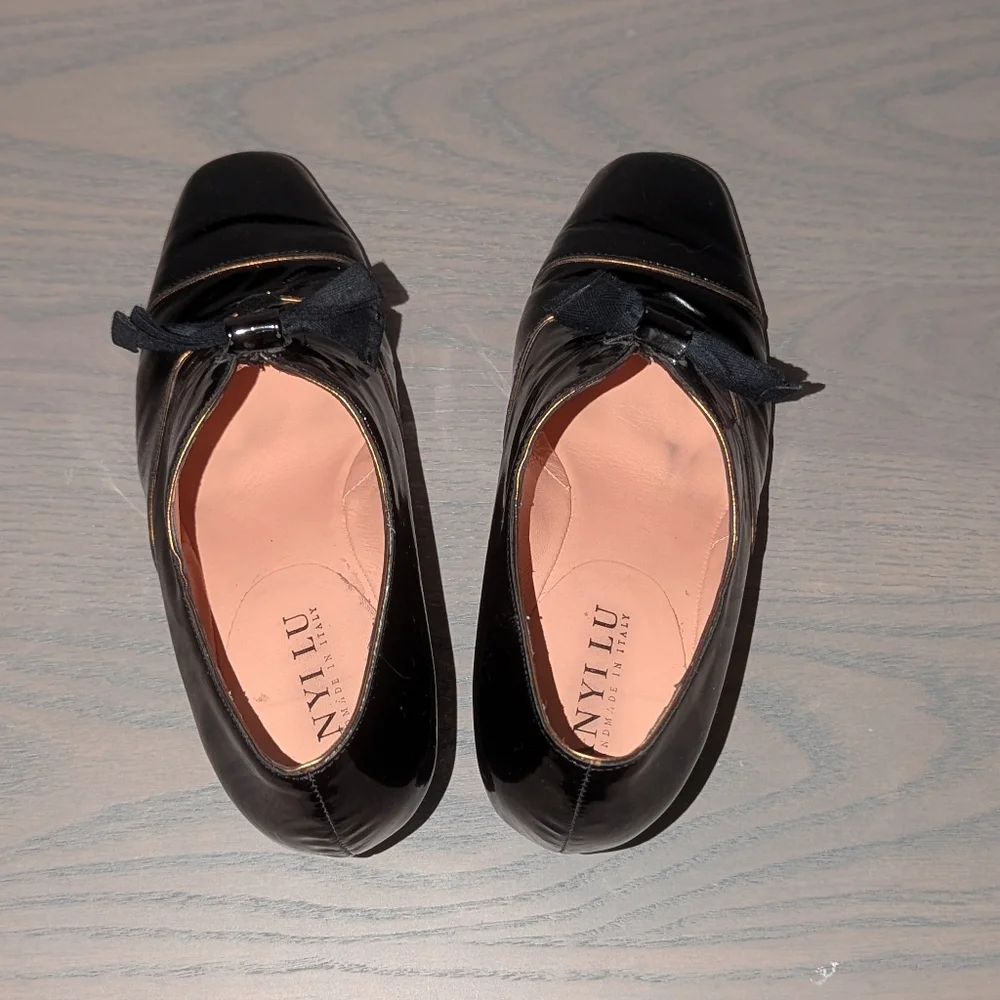 Anyi Lu Black Heels - Picture 3 of 6